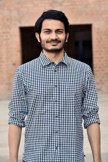 Indian Author | Chinmay Tumbe - Professor of Economics at IIM-A
