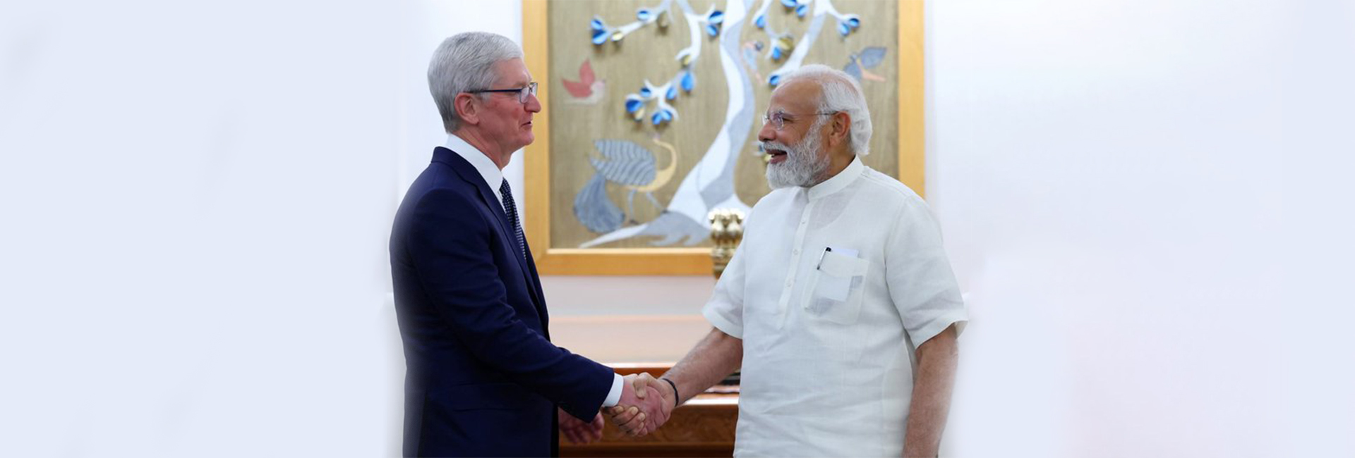 Apple CEO Tim Cook recently met Prime Minister Narendra Modi. Sharing a photograph of their meeting on Twitter, Cook wrote, "We share your vision of the positive impact technology can make on India’s future — from education and developers to manufacturing and the environment, we’re committed to growing and investing across the country."