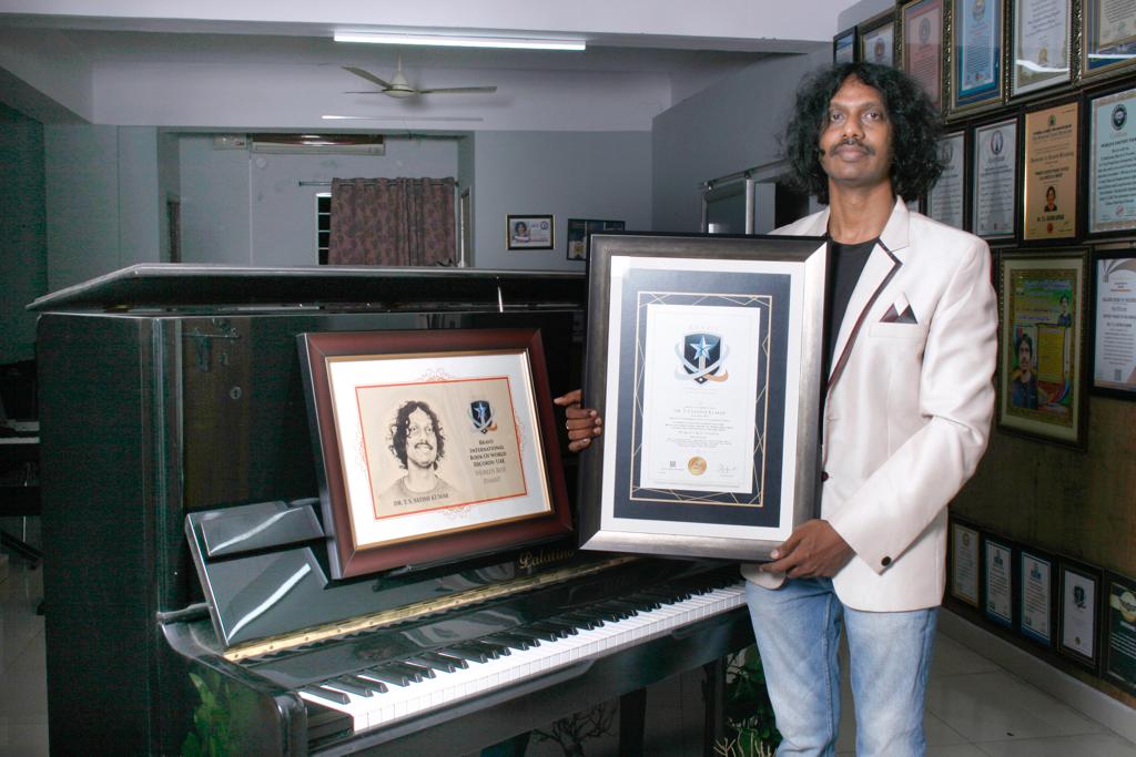 TS Satish Kumar | World’s Fastest Piano Player | Global Indian Musician