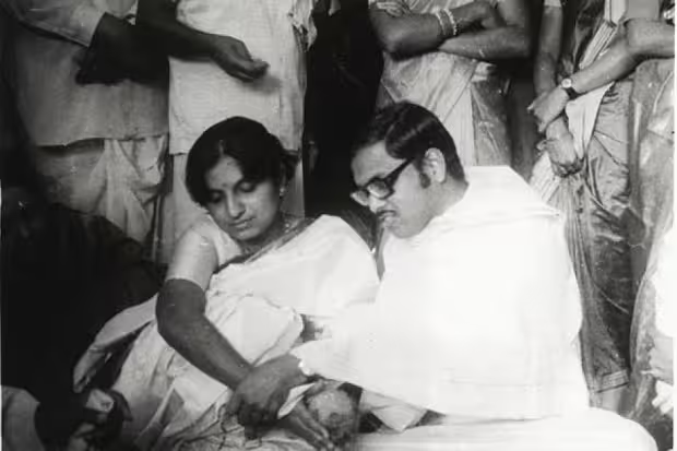 An Uncommon Love: The Early Life of Sudha and Narayana Murthy | Global Indian 