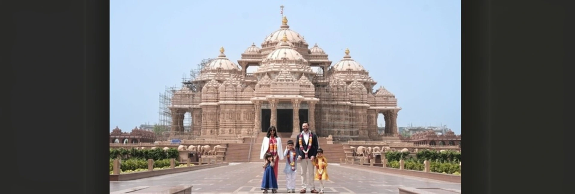 JD Vance with family in in India