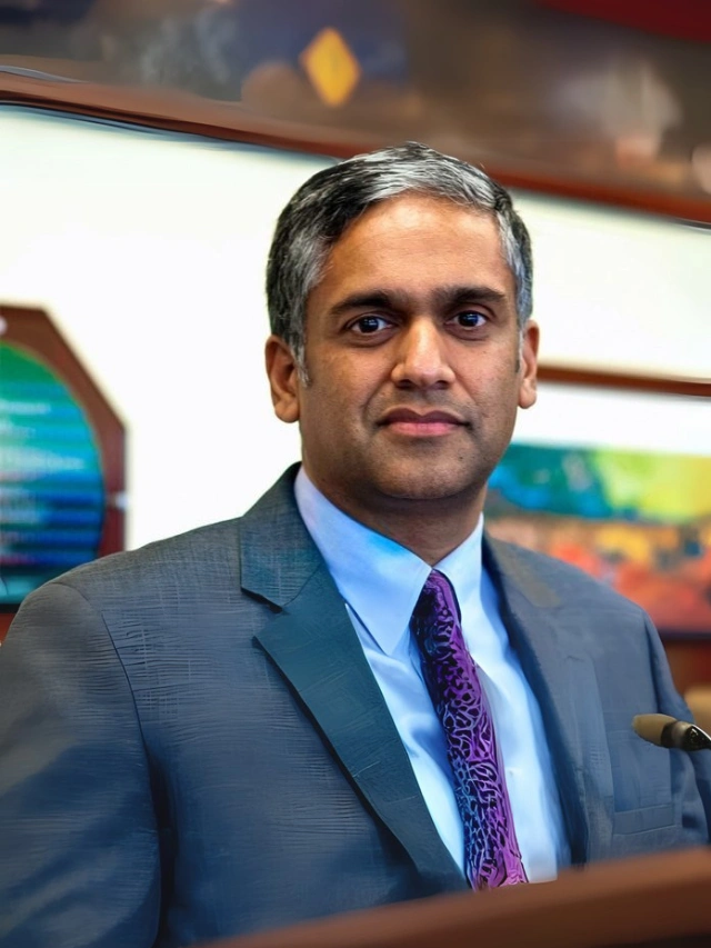Prof Chandrakasan becomes MIT’s first Indian American provost.