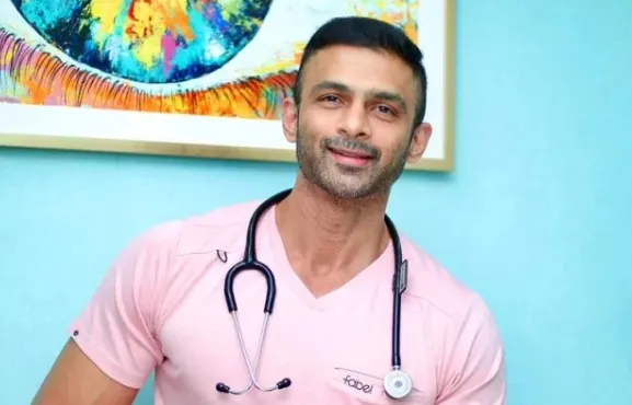 Dr Surakshith Battina