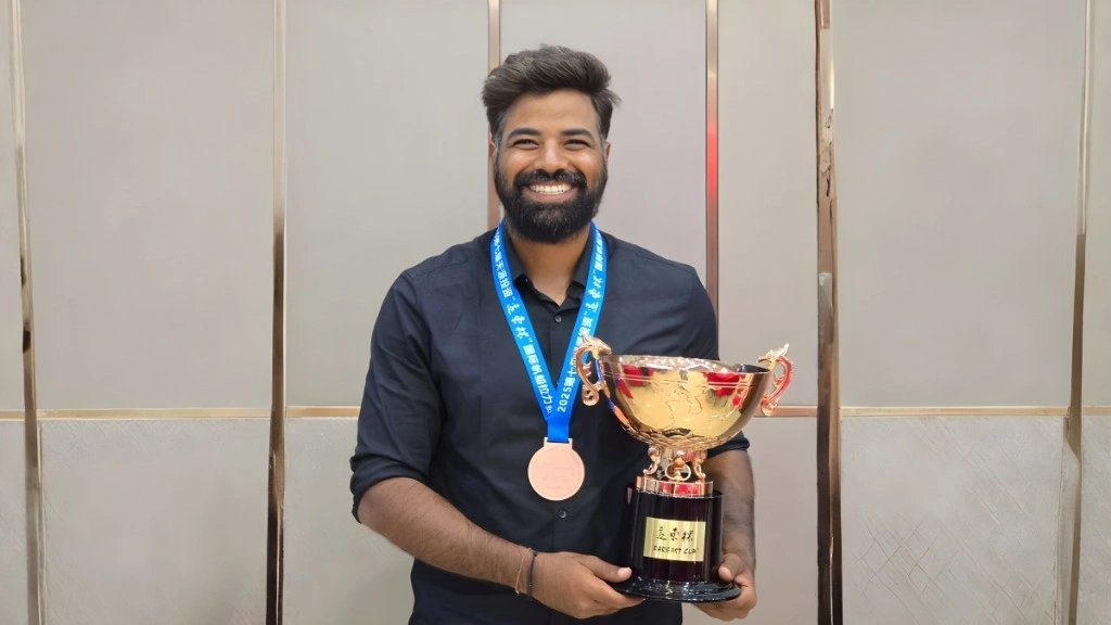 Abhimanyu Panwar Becomes First Indian Skipper to Win Podium in Sailing at the Fareast Cup Regatta