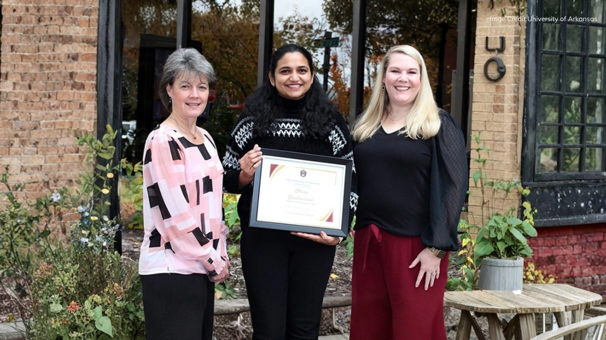 University of Arkansas Global Campus Honors Indian-Origin Data Specialist Uthara Unnikrishnan as Employee of the Quarter
