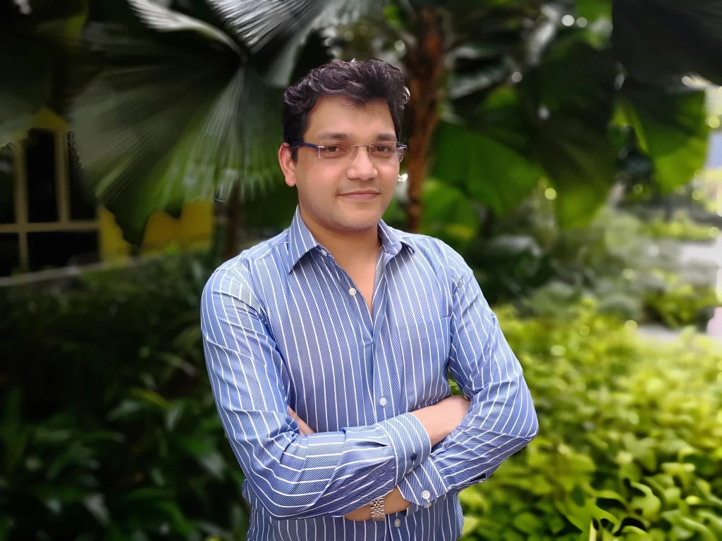 Avishek Kumar | Entrepreneur 