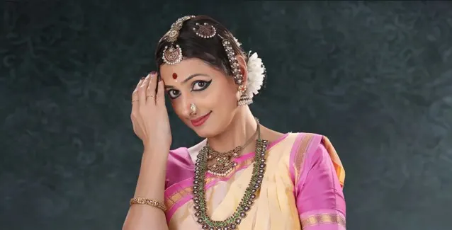 Apeksha Niranjan | Bharatanatyam Dancer