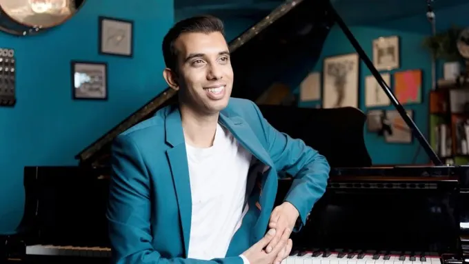 Rekesh Chauhan | British-Indian Pianist and Composer