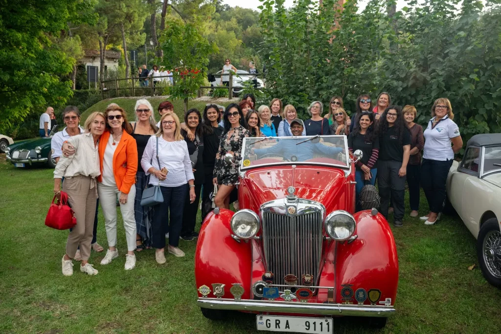 A group of Italian women welcoming Lal Pari 
