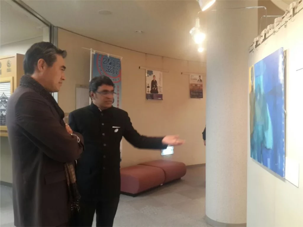 Ramakanth with Takashi Okubo, the then Mayor of Hikone City, Shiga Prefecture at a previous painting exhibition in Hikone City Japan